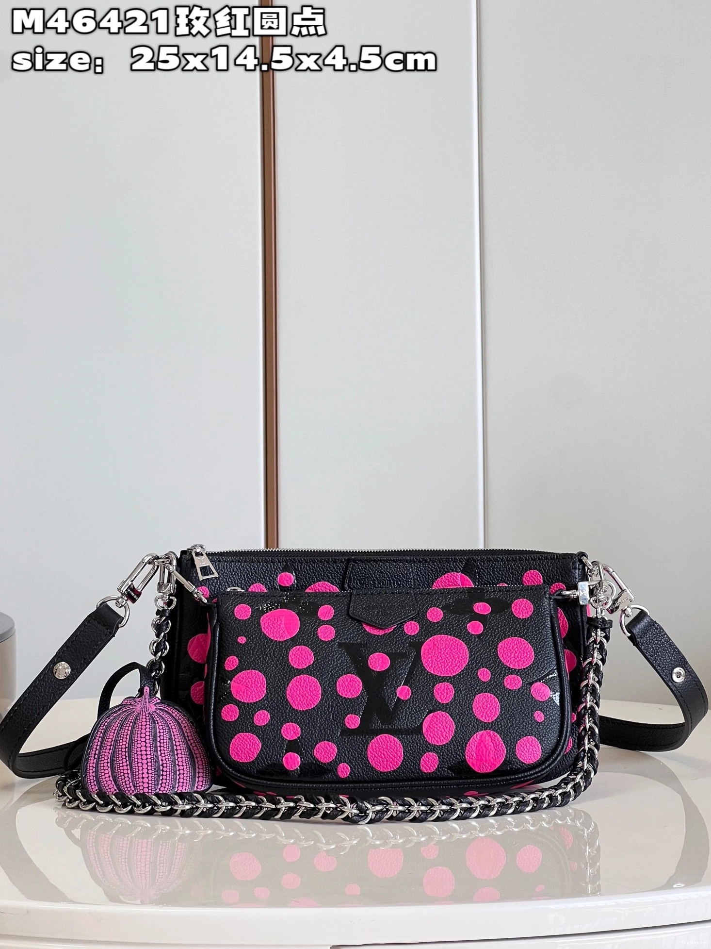First bag ru LOUIS YK POCHETTE ACCESSOIRES X VUITTON Multi 0717